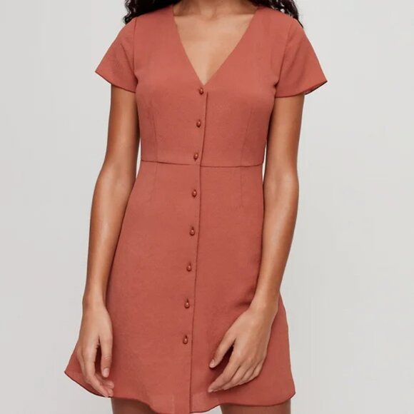 Aritzia Wilfred Nazaire Button Down Flutter Sleeve V-Neck Dress Moroccan Spice 4 - Picture 1 of 7